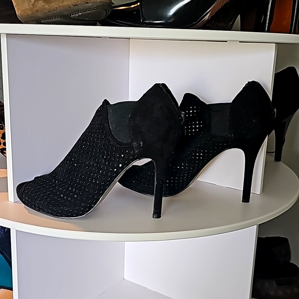 Madden girl heels size 7.5